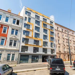  Apartment Brand New Two #34 With Free Secure Parking In The Center